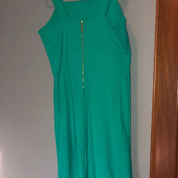 Dress - Picture 2 of 5